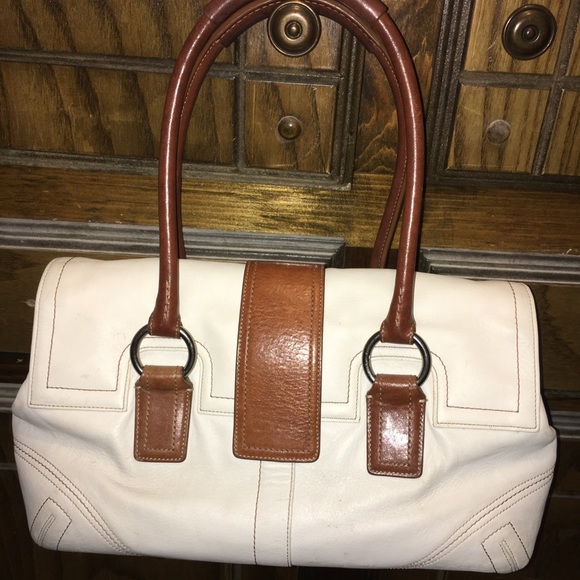 Authentic Coach Vintage Hampton Satchel - Picture 2 of 8